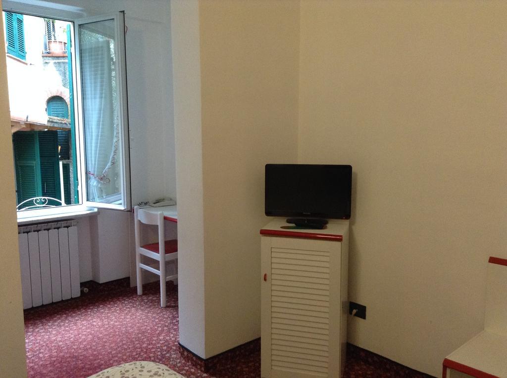 Hotel Flory ซานตา มาร์เกอริตา ลีกูเร ภายนอก รูปภาพ